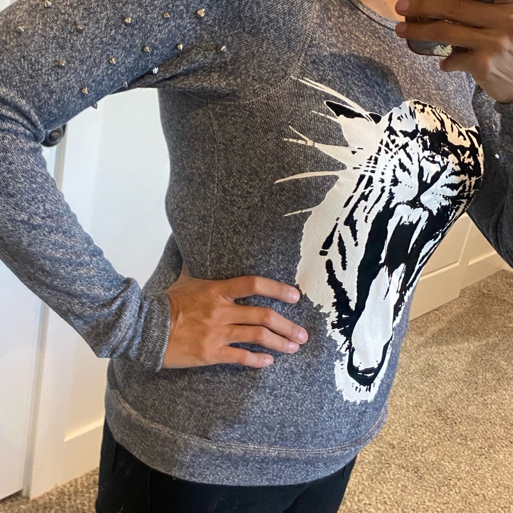 Sweater - Picture 2 of 2